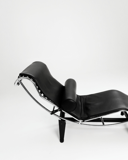 Le Corbusier LC4 Chaise Longue
