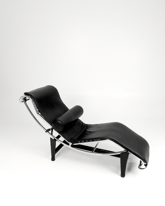 Le Corbusier LC4 Chaise Longue